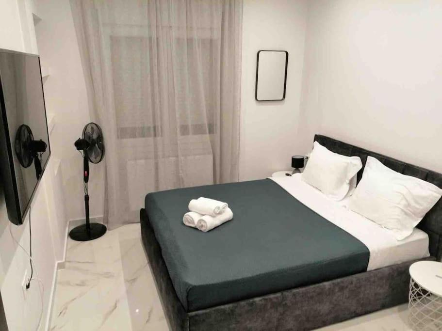 Luxurious Apartment In The Heart Of テッサロニキ エクステリア 写真