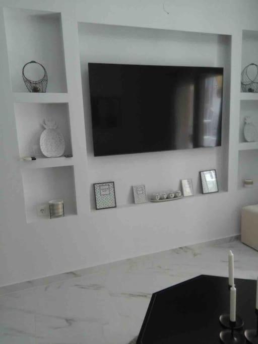 Luxurious Apartment In The Heart Of テッサロニキ エクステリア 写真